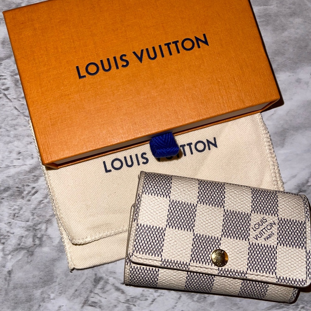 Louis Vuitton 6 Ring Holder